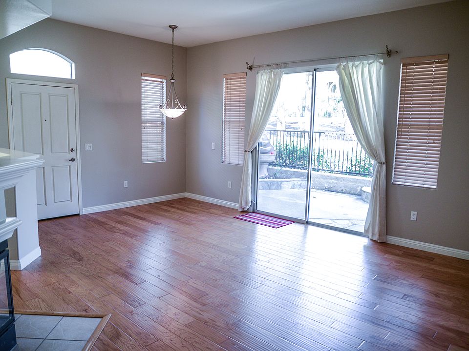 1st image of 2701 Dietrich Dr