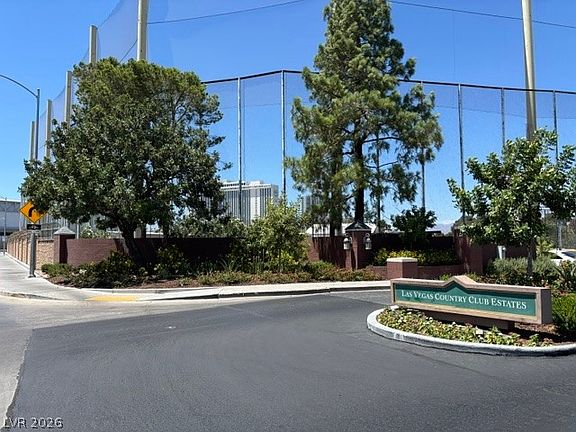 3rd image of 2845 Loveland Dr Unit 3614