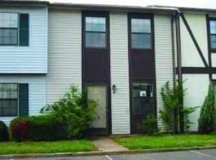 103 Country Rd, Lynchburg, VA 24504