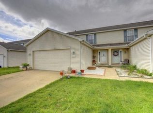 3913 Balmoral Dr, Champaign, IL 61822