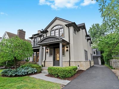 1897 Norfolk St, Birmingham, MI, 48009