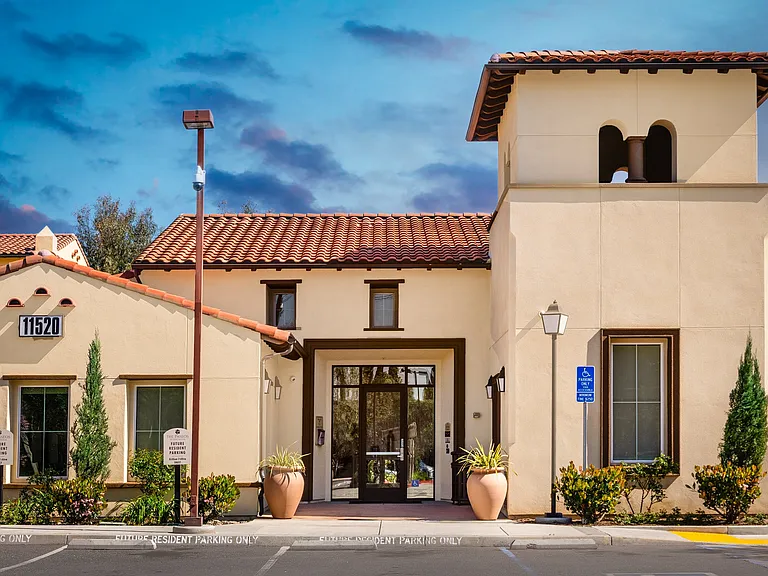 Paseos At Magnolia Luxury Apartments Homes — Photo 60
