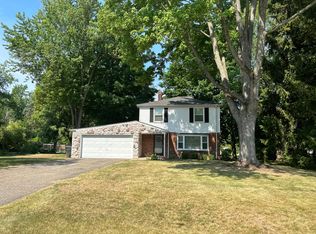 3364 Elder Rd, West Bloomfield, MI 48324