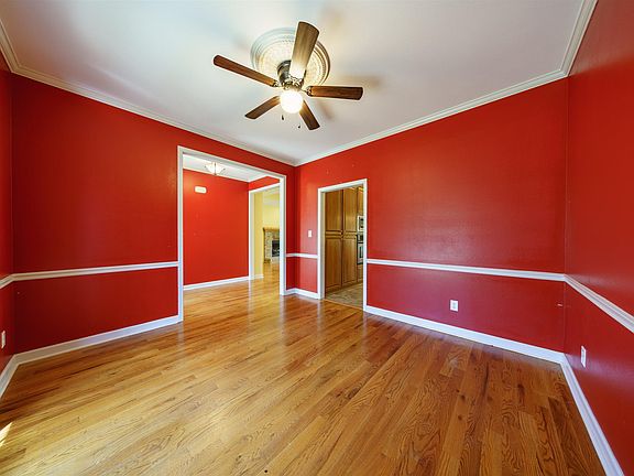 5th image of 117 Leatherwood Cir