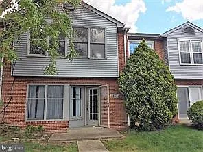 3279 Westdale Ct
