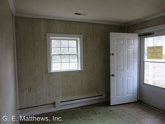 3rd image of 679 Pegram St