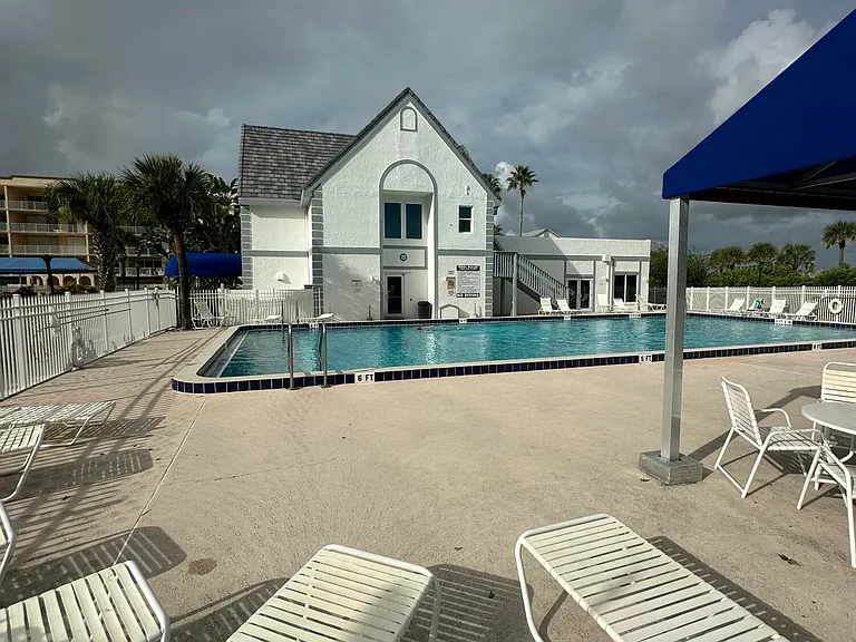 335 Ocean Park Ln #V106 — Photo 29