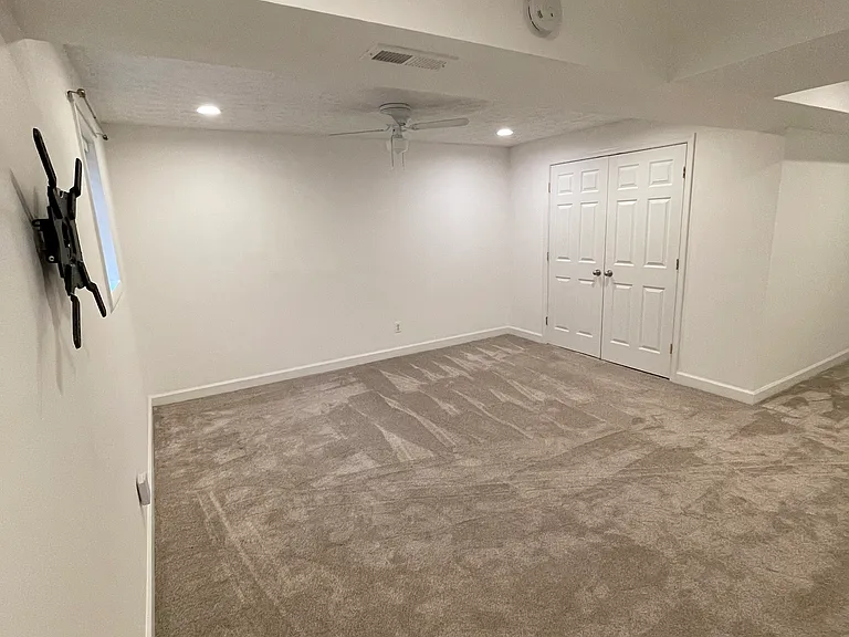 7625 Paradise Beach Rd — Photo 9