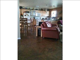 3rd image of 3788 Chamberlain Dr
