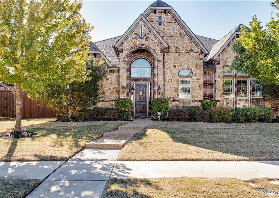 1st image of 2213 Talbot Dr