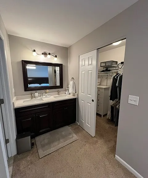 109 Holmes Way #109 — Photo 8