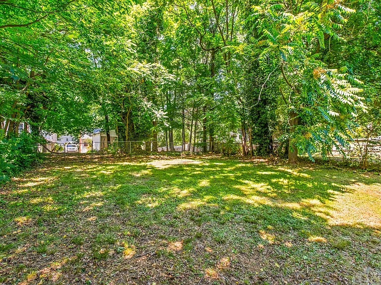 408 S Sunset Dr — Photo 15