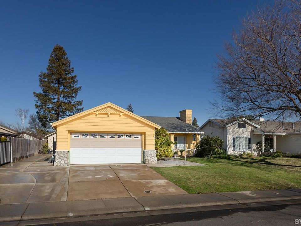 1st image of 1613 Lariat Ln