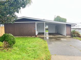 94244 3rd St, Gold Beach, OR 97444