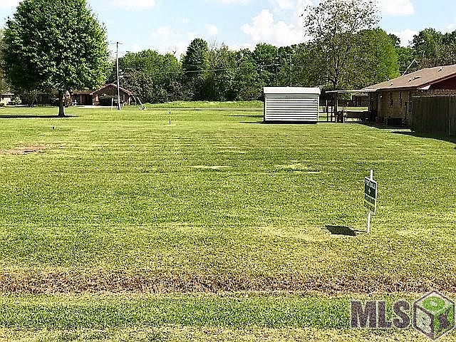 2nd image of Loretta St