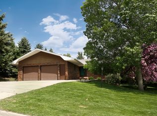 1124 14th St NW, Minot, ND 58703