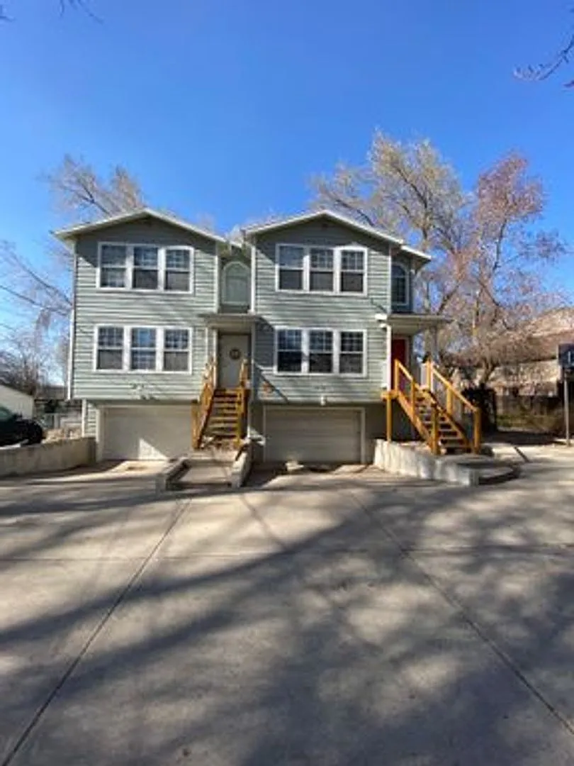 Building Photo - 1076 Canyon Rd