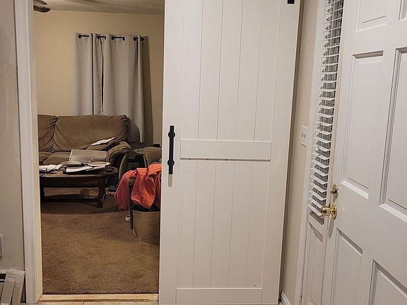 3rd image of 198 Echo Acres Road