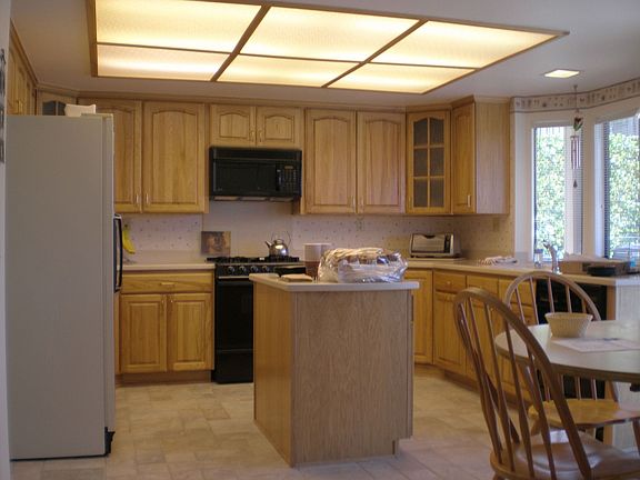 New Cabinets & Appliances