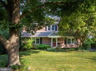 131 Golfview Rd, Ardmore, PA 19003