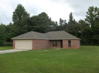 24 Bradford Ln, Petal, MS 39465