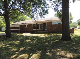 229 N Cherry St, Gardner, KS 66030