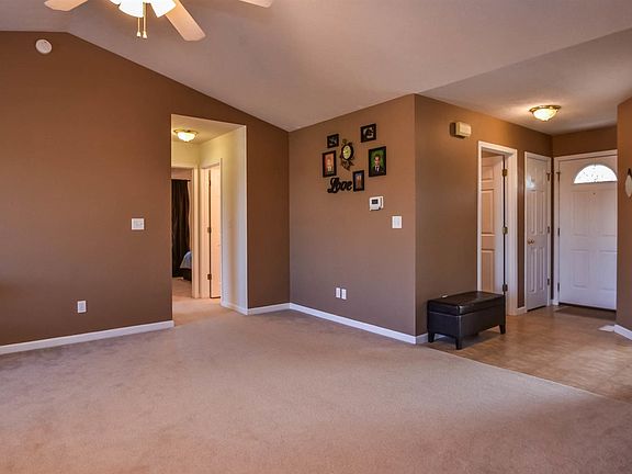5th image of 2450 S Maston Ct