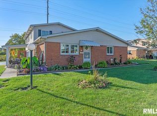 341 S Durkin Dr, Springfield, IL 62704