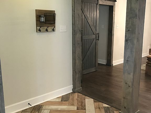 4th image of 7208 Brentwood Cir
