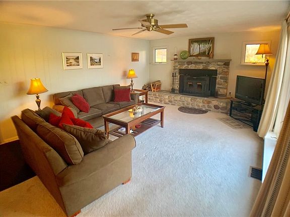 5th image of 6651 E Bluff Dr