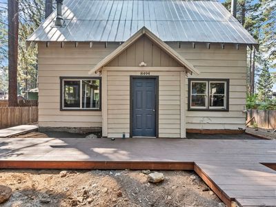 8494 Rainbow Ave, Kings Beach, CA, 96143
