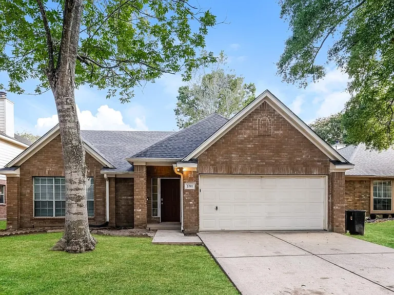 5741 Forest Timbers Dr — Photo 1