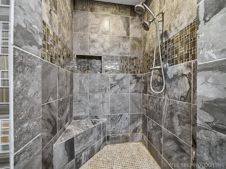5508 S Newport Ave — Photo 14