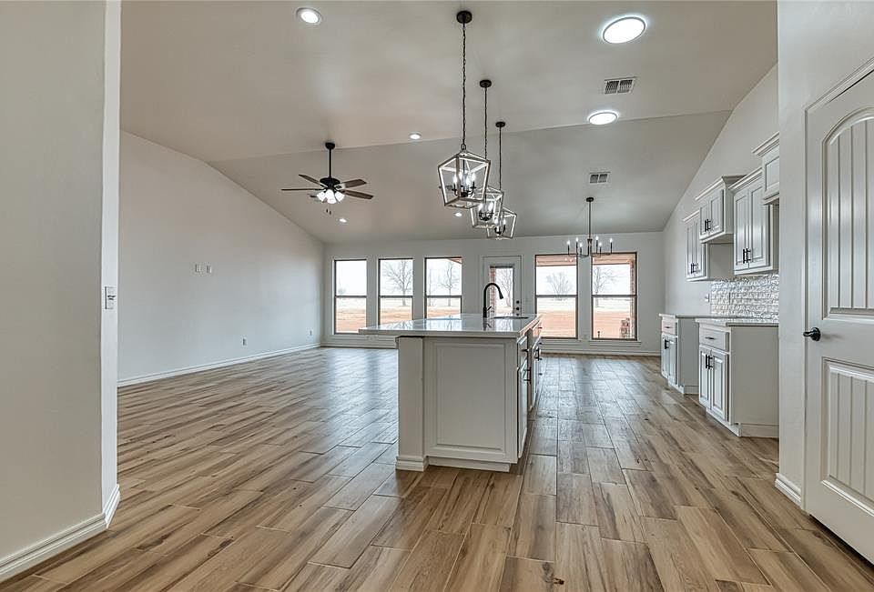 19903 E 1139th Rd, Elk City, OK 73644 | Zillow