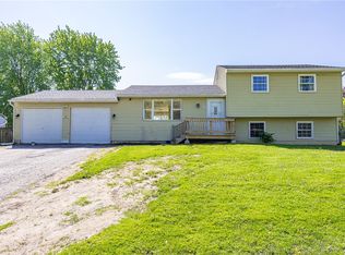24 Huntington Pkwy, Hamlin, NY 14464
