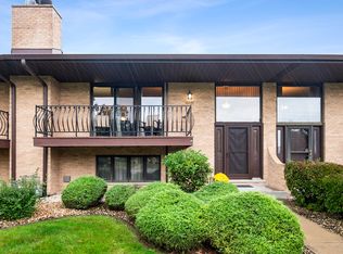 16044 Eagle Ridge Dr, Tinley Park, IL 60477