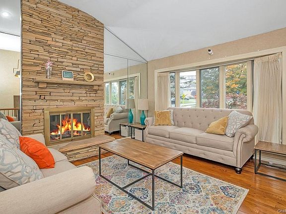 4th image of 73 Shetland Dr