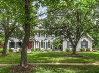 16183 Wilson Manor Dr, Chesterfield, MO 63005