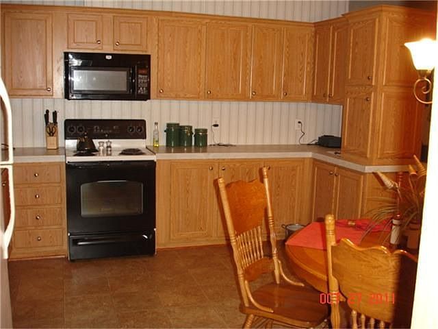 1st image of 3710 Grand Prix Dr