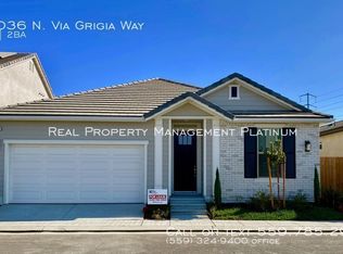 11036 N Via Grigia Way, Fresno, CA