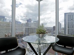 230 W Grand Ave #1204, Chicago, IL 60654