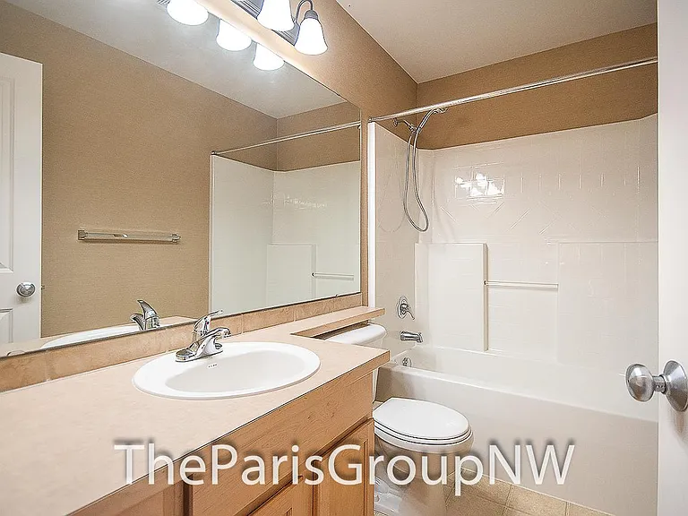 21507 42nd Ave S #B3 — Photo 28