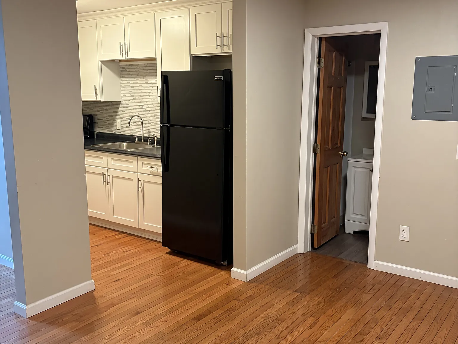 1 bed, 800 sqft, $1,500 — Photo 2