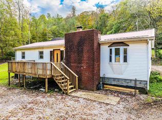 405 Catawba Rd, Fairmont, WV 26554