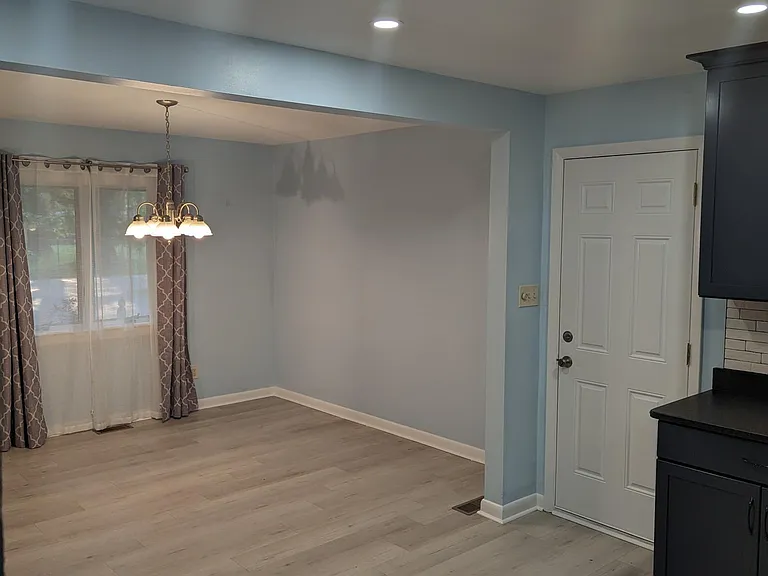 5544 Waterloo Rd — Photo 11