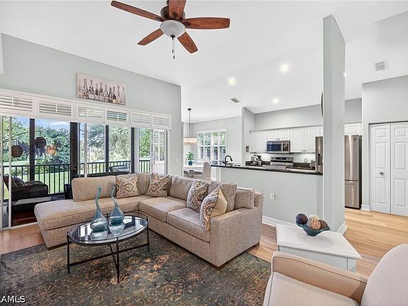 3rd image of 8251 Southern Hills Ct Unit 203