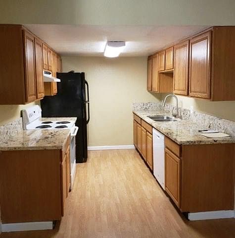 1st image of 8069 Via De Palmas Ln APT 4