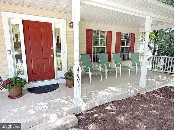 2nd image of 4606 Maydew Mews Way