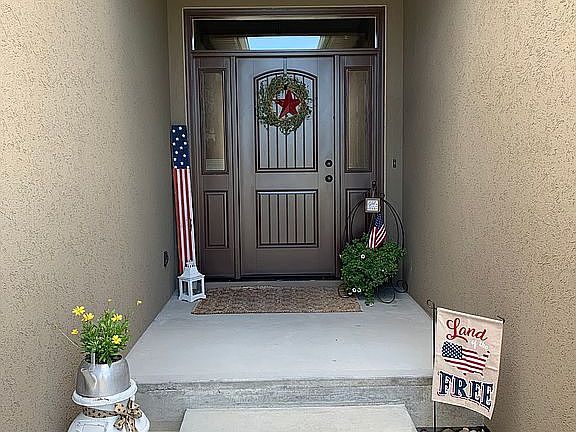 2nd image of 12630 Parkview Dr