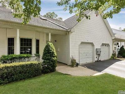 6 Oyster Cove Lane, Blue Point, NY, 11715